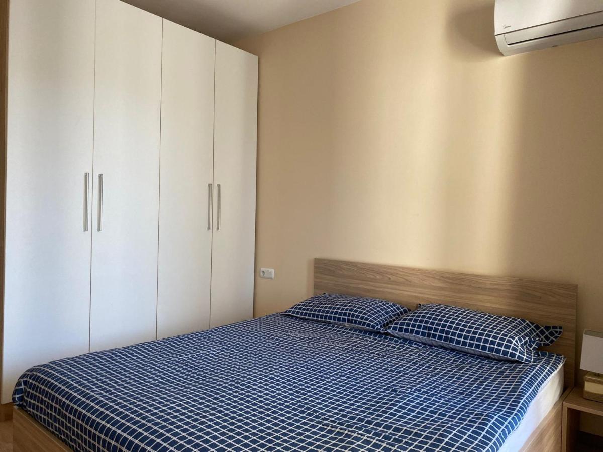 וארנה Brand New Apartment With Outdoor Swimming Pool מראה חיצוני תמונה